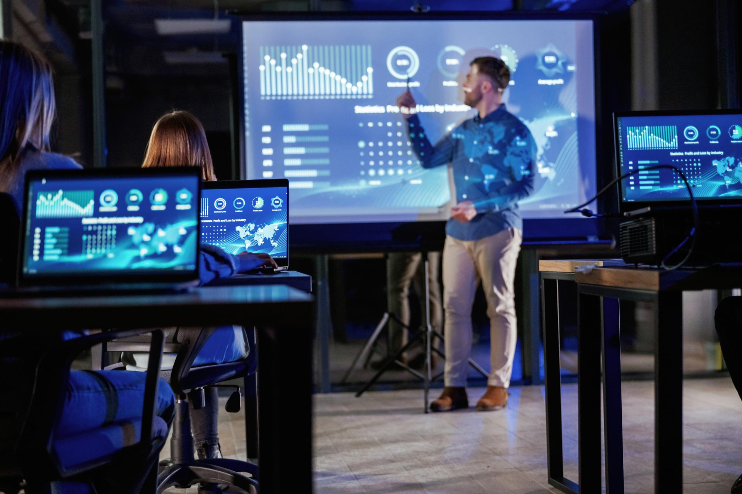 לימודי שוק ההון